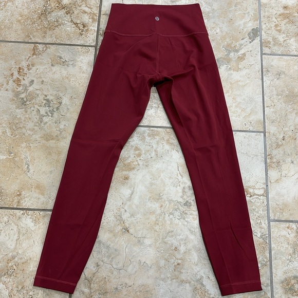 Lululemon Wonder Under Legging. Color: maroon-  Size 6 - Picture 2 of 3